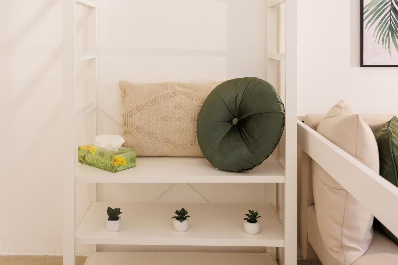 Market Compact Retreat * Vienne
