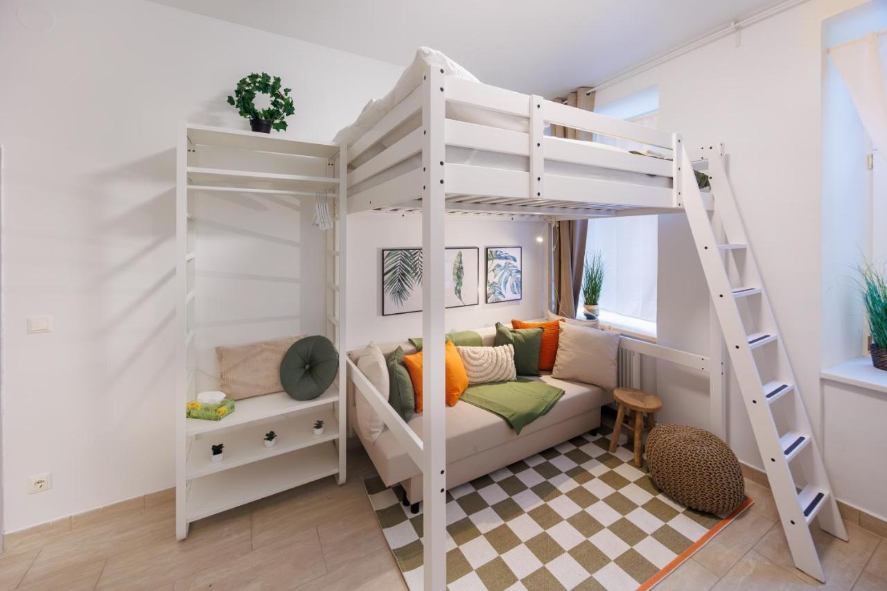 Market Compact Retreat Appartement